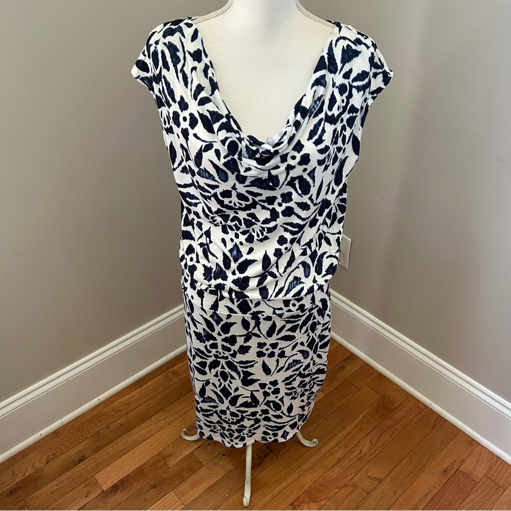 Ann Taylor Women's White Blue Floral Drop Waist Drape Neck Dress Large